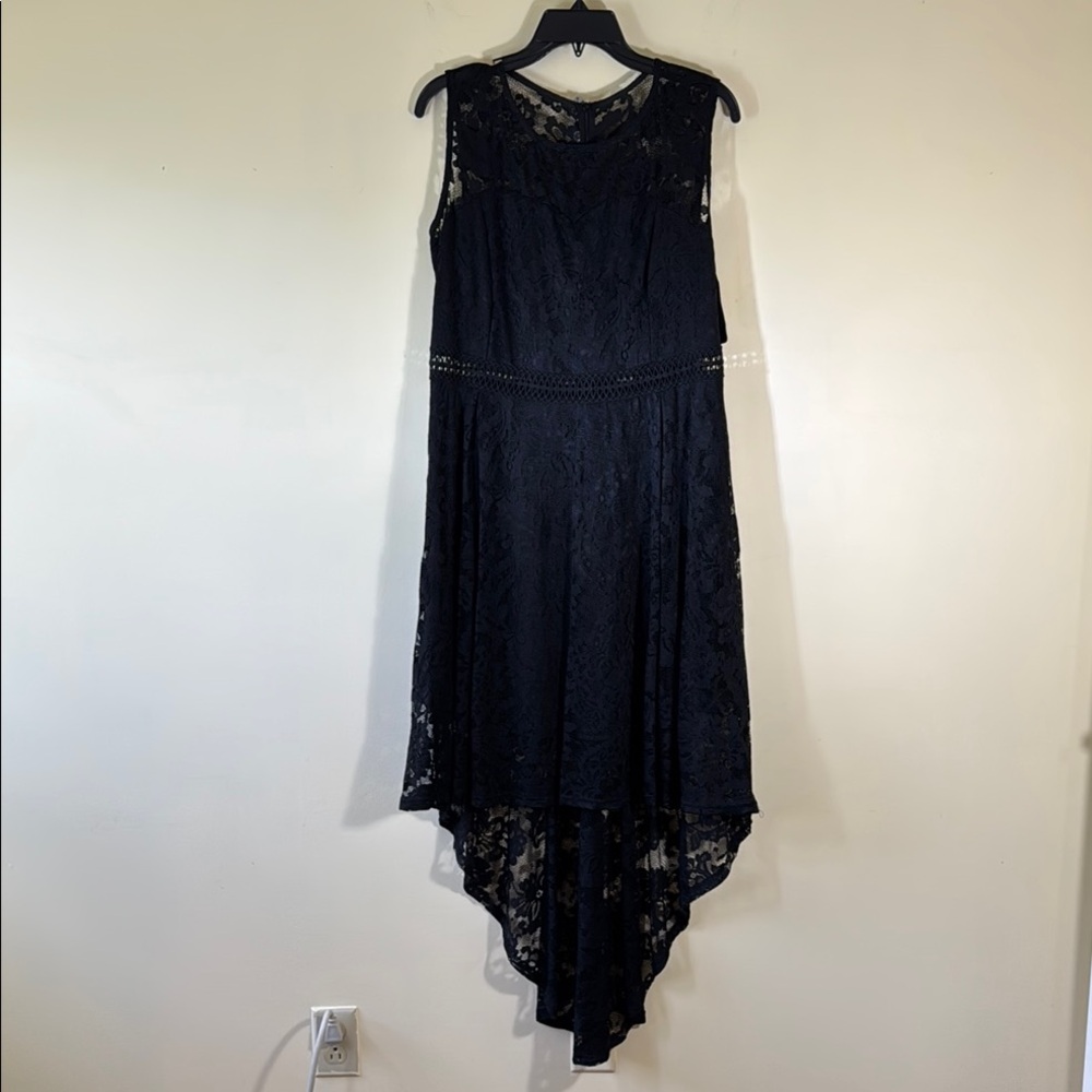 ALLANDWELL Dress Black Lace Midi Sleeveless High Low in Size XL NWT - Picture 2 of 15